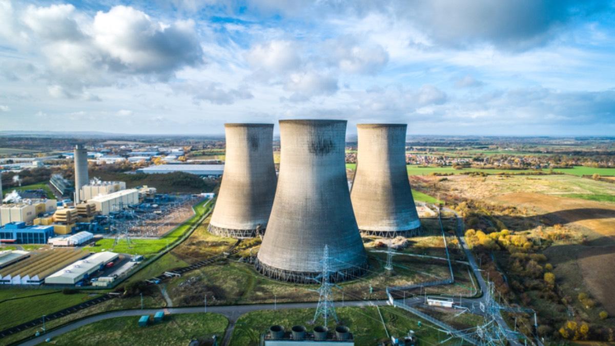 elektrownia-jadrowa-powstanie-z-opoznieniem