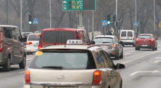 Taksówkarze pojadą wyłącznie z polskim prawem jazdy? Dla branży to będzie istne tsunami