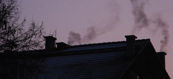 Smog w Polsce. Najbardziej truci są mieszkańcy niedużych miast