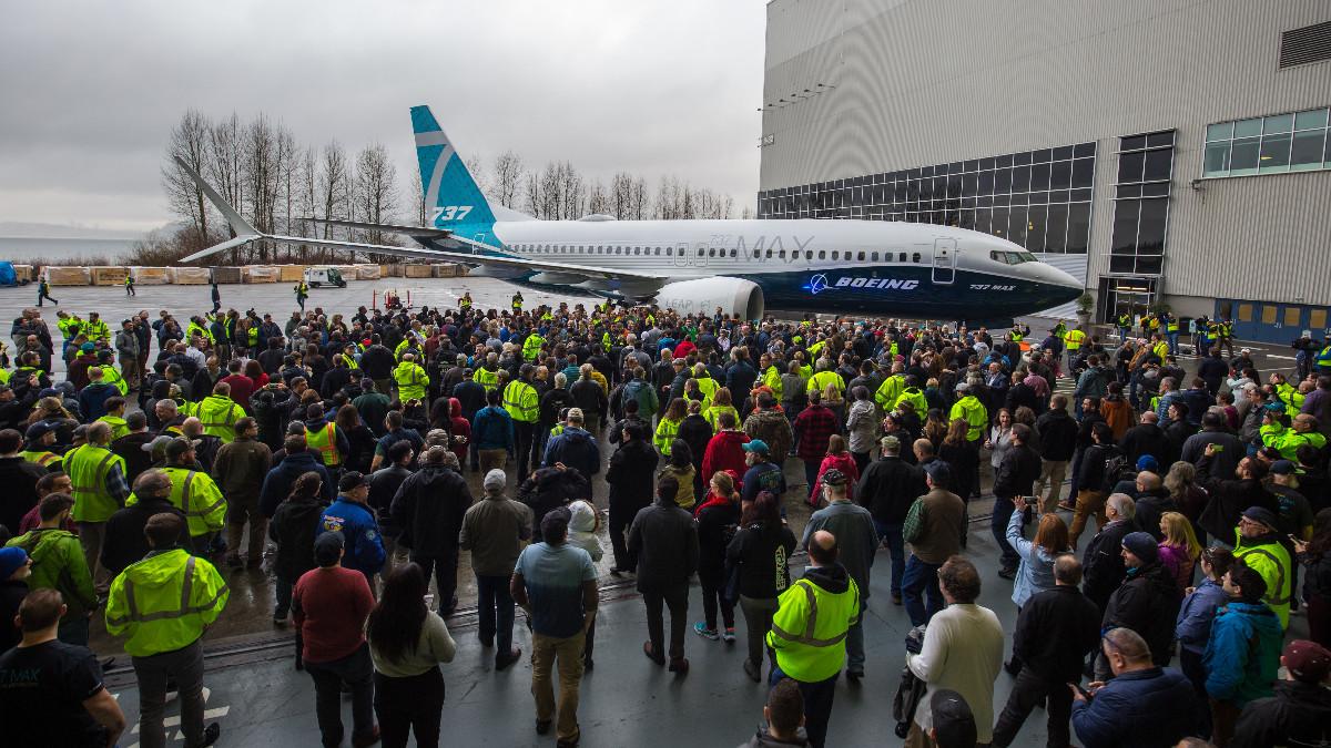 Afera 737 MAX. Pracownicy Boeinga nazywali projektantów tego samolotu „klaunami”