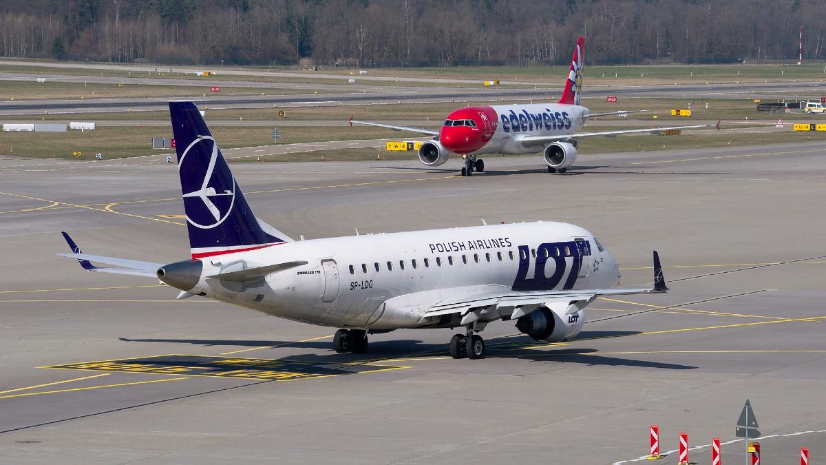 Ryanair i LOT odwołują połączenia. Kryzys lotniczy dotarł do Polski