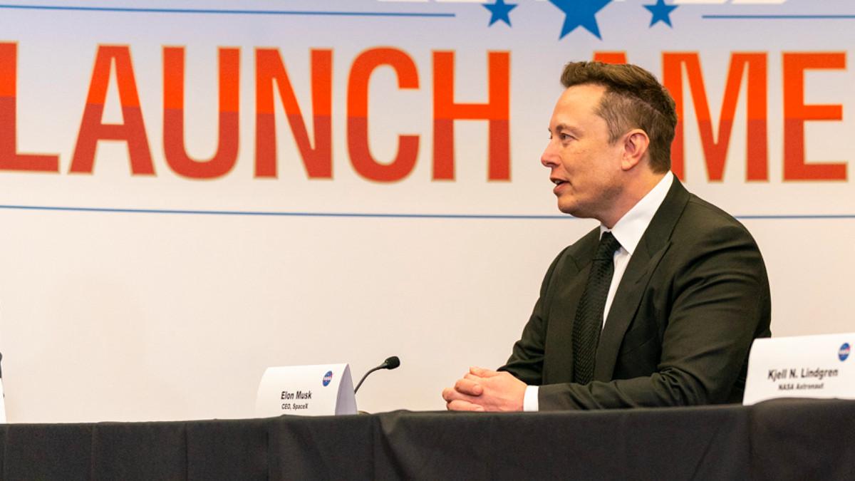 Starlink IPO. Elon Musk zapowiada wydzielenie projektu ze SpaceX i debiut giełdowy