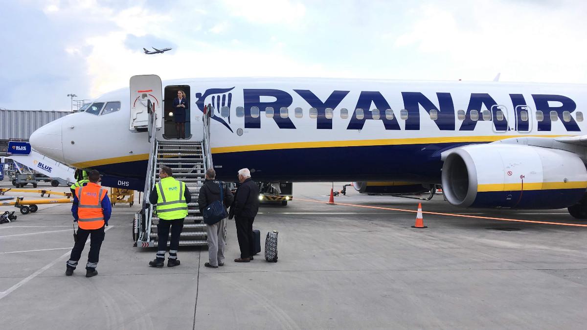 Byle tylko Ryanair się nie rozpanoszył. Francuzi sprytnie zagrali ekologią