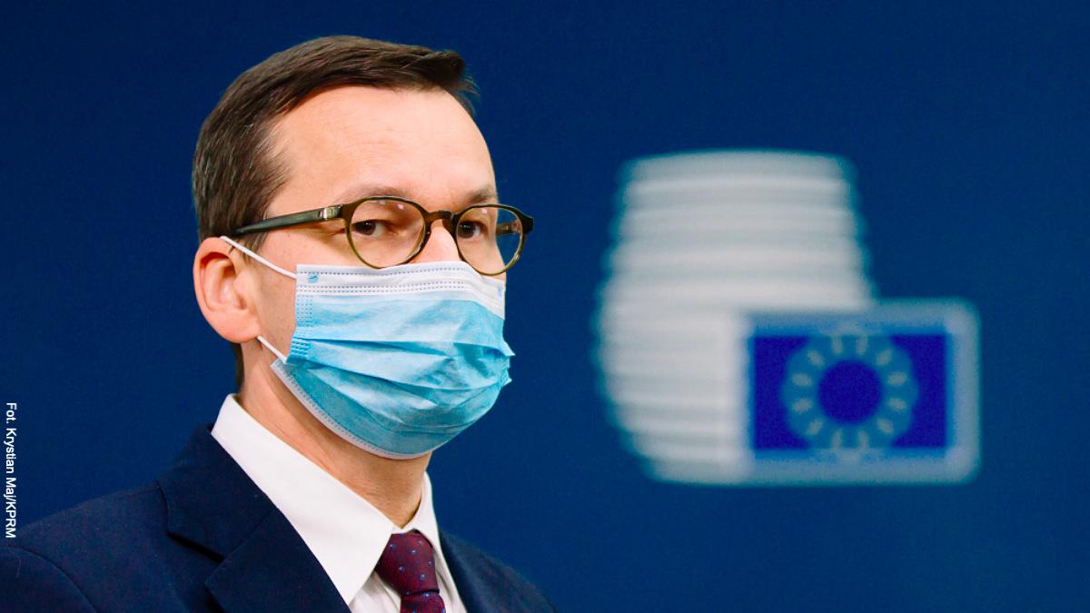 Rząd: „Polska idzie suchą stopą przez kryzys”. Na miejscu przedsiębiorców toczyłbym pianę z ust