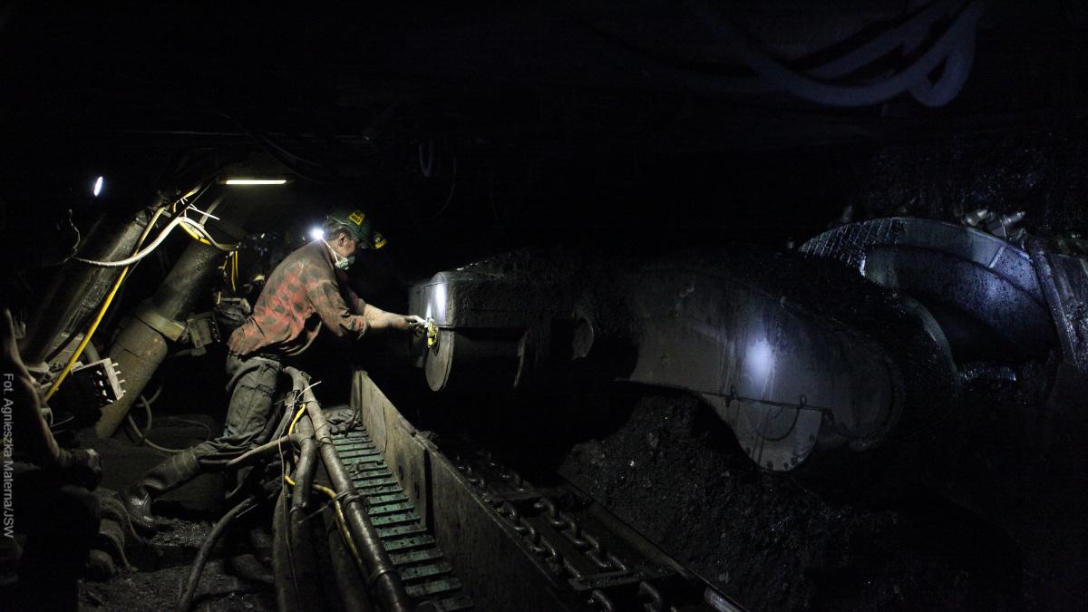 Górnictwo w Polsce. Związkowcy twierdzą, że rząd sprzedaje śląską kopalnię Niemcom