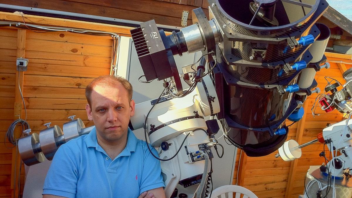 Polskie startupy. Adam Jesionkiewicz robi zdjęcia kosmosu i sprzedaje plakaty za pół mln zł miesięcznie