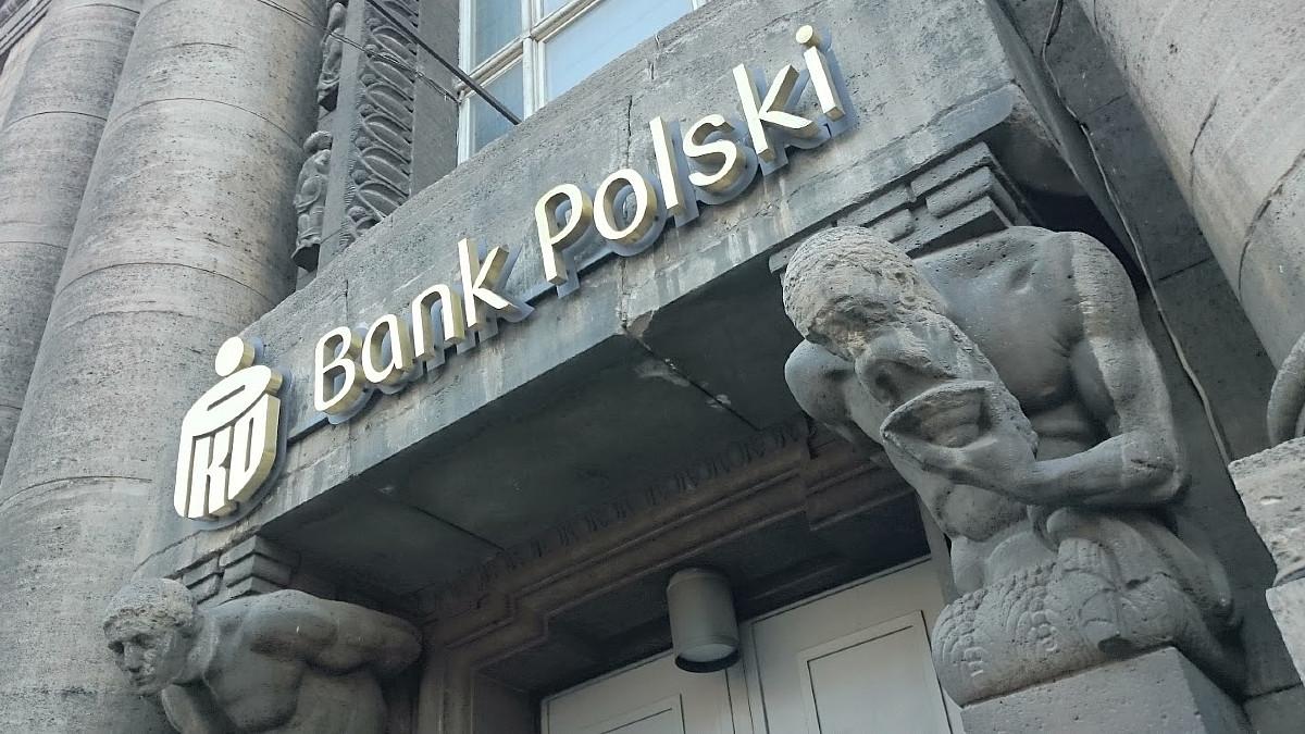 Dymisja prezesa PKO BP. Akcje banku poleciały na łeb