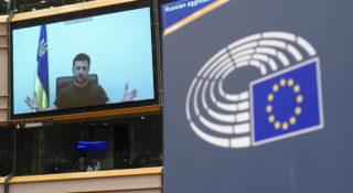 Ukraina złożyła wniosek o przyjęcie do Unii Europejskiej. Ruszyła specjalna procedura