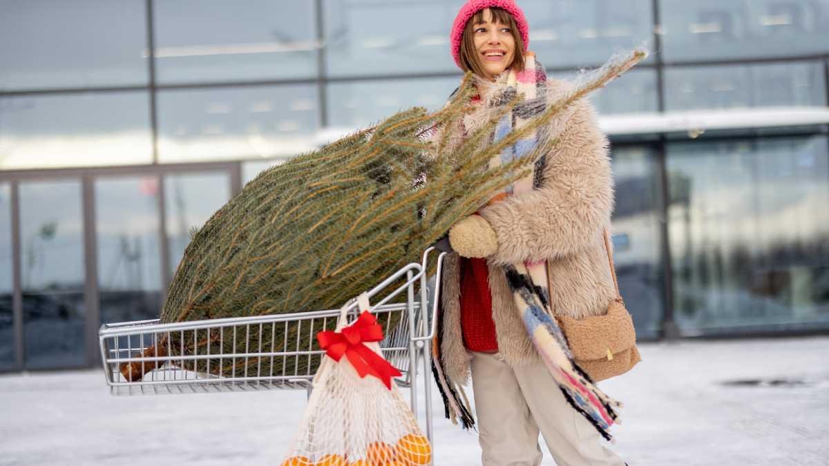 Ile wyda sąsiadka i co kupi na święta? Prześwietlamy zakupy Polaków