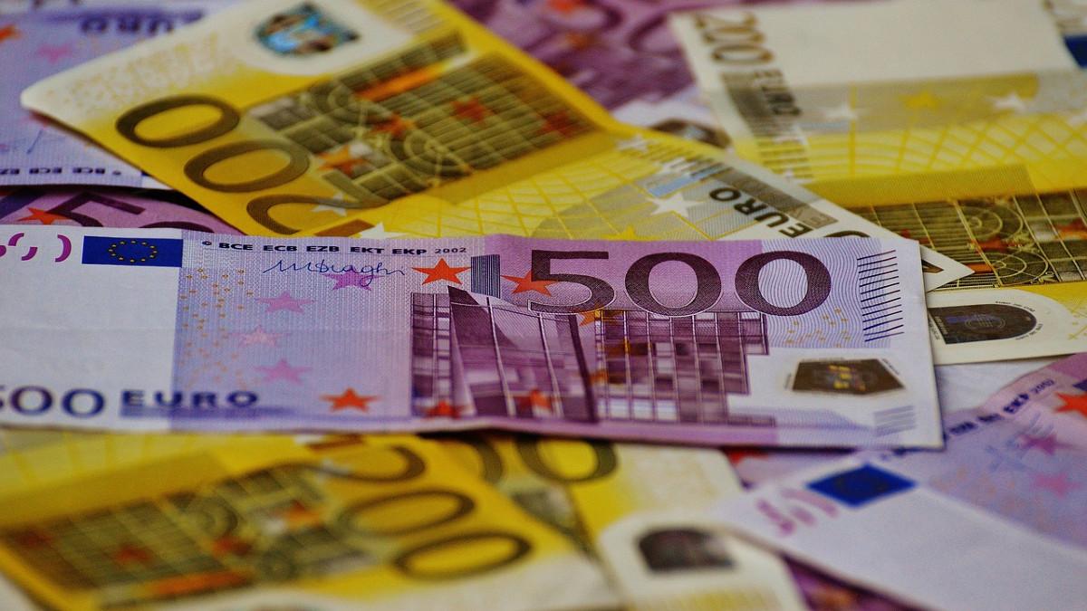 Bruksela chce limitu płatności gotówką. W wielu krajach i tak są o wiele surowsze